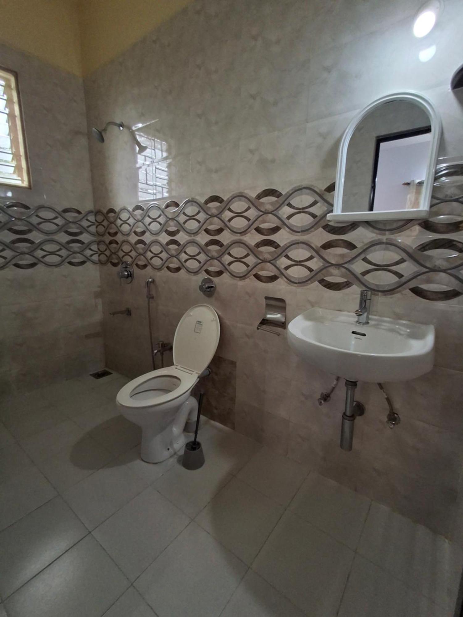 Lobo's Guesthouse Cavelossim Extérieur photo